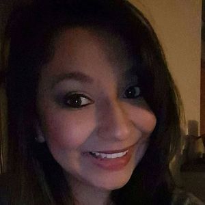 Meet your Posher, Cassi